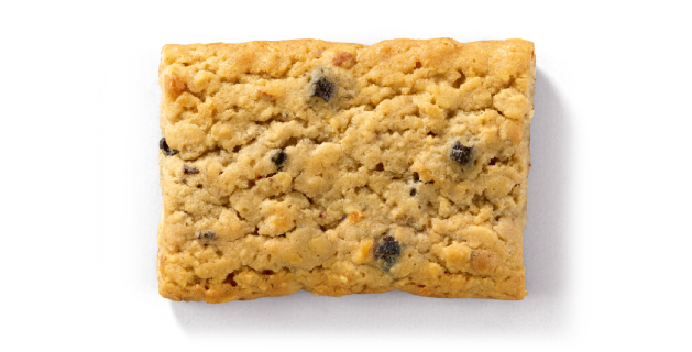 Gebackener, weicher Proteinriegel mit Blaubeeren und Mandeln